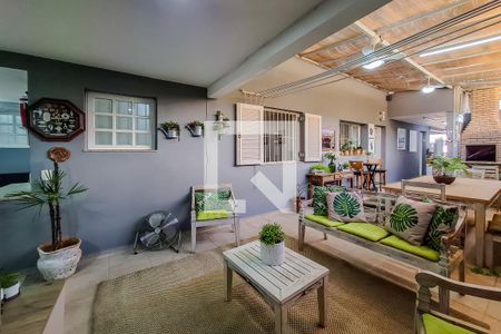 Casa à venda com 246m², 4 quartos e 2 vagasÁrea comum - Churrasqueira