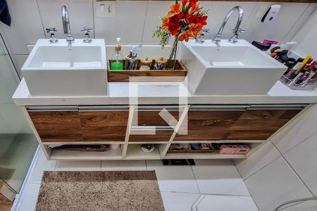 Casa à venda com 246m², 4 quartos e 2 vagasquarto 4 suite