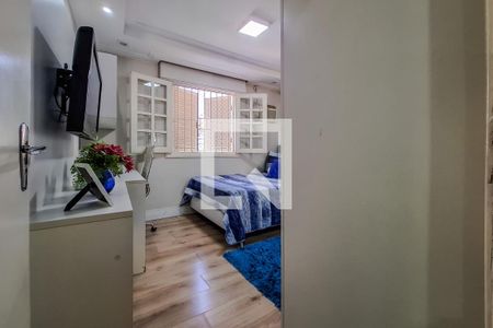 Casa à venda com 246m², 4 quartos e 2 vagasSuíte