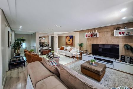 Casa à venda com 246m², 4 quartos e 2 vagassala estar tv