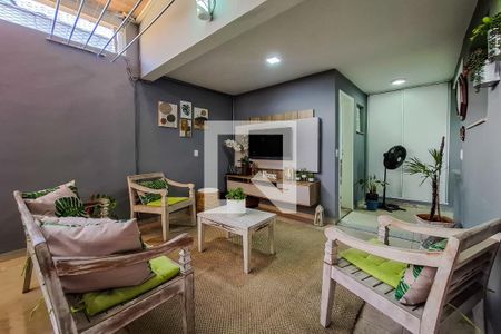 Casa à venda com 246m², 4 quartos e 2 vagasÁrea comum - Churrasqueira