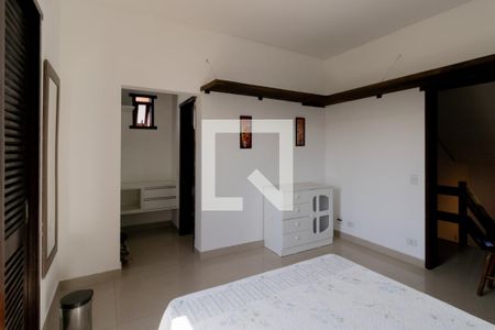 Casa de condomínio para alugar com 648m², 5 quartos e 4 vagasQuarto 3 - Suíte