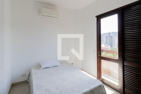 Casa de condomínio para alugar com 648m², 5 quartos e 4 vagasQuarto 3 - Suíte