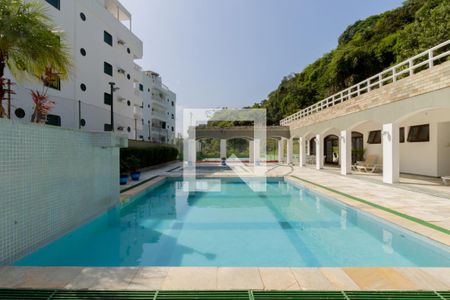 Casa de condomínio para alugar com 648m², 5 quartos e 4 vagasÁrea comum - Piscina