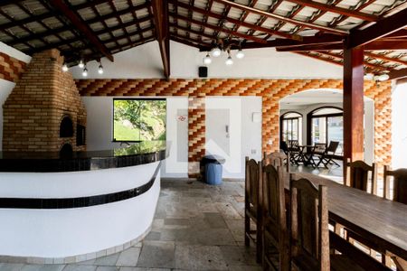 Casa de condomínio para alugar com 648m², 5 quartos e 4 vagasÁrea comum - Churrasqueira