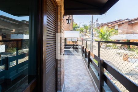 Casa de condomínio para alugar com 648m², 5 quartos e 4 vagasVaranda