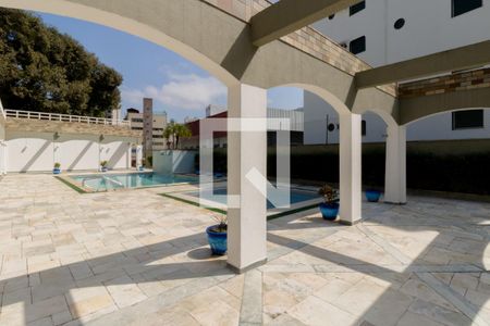 Casa de condomínio para alugar com 648m², 5 quartos e 4 vagasÁrea comum - Piscina