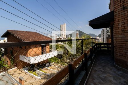Casa de condomínio para alugar com 648m², 5 quartos e 4 vagasVaranda