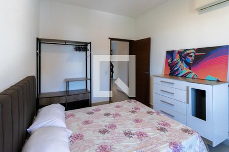 Casa de condomínio para alugar com 648m², 5 quartos e 4 vagasQuarto 2