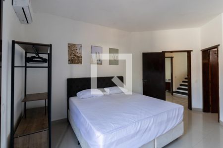 Casa de condomínio para alugar com 648m², 5 quartos e 4 vagasQuarto 1 - Suíte