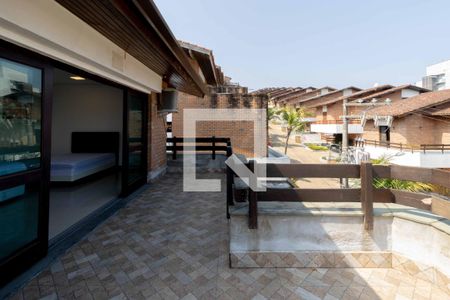 Casa de condomínio para alugar com 648m², 5 quartos e 4 vagasVaranda Quarto 2 - Suíte