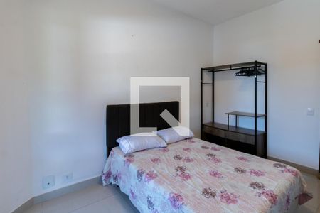 Casa de condomínio para alugar com 648m², 5 quartos e 4 vagasQuarto 2