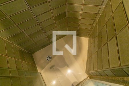 Casa de condomínio para alugar com 648m², 5 quartos e 4 vagasBanheiro da Suíte 3