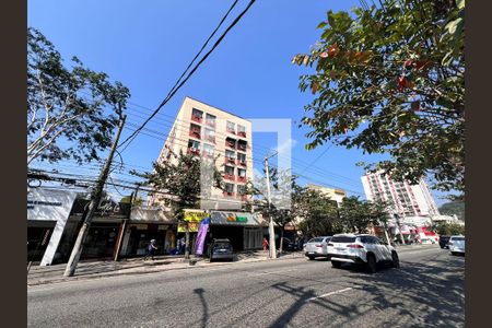 Apartamento à venda com 72m², 2 quartos e 1 vagaFachada do Predio