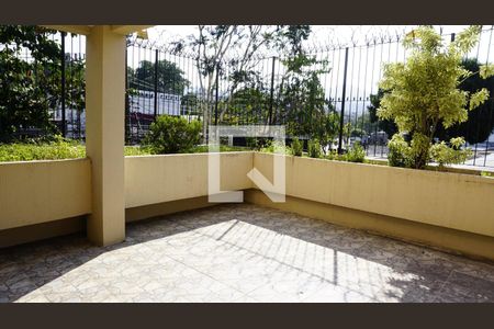 Apartamento à venda com 72m², 2 quartos e 1 vagaArea Comum