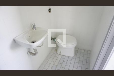 Apartamento à venda com 72m², 2 quartos e 1 vagaBanheiro Empregada