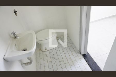 Apartamento à venda com 72m², 2 quartos e 1 vagaBanheiro Empregada