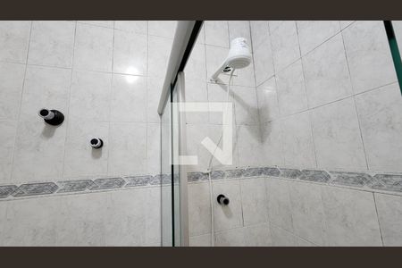 Apartamento para alugar com 80m², 3 quartos e 1 vagaChuveiro