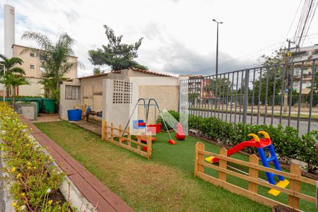 Apartamento para alugar com 44m², 2 quartos e 1 vaga Apartamento para alugar com 44m², 2 quartos e 1 vagaÁrea comum - Playground