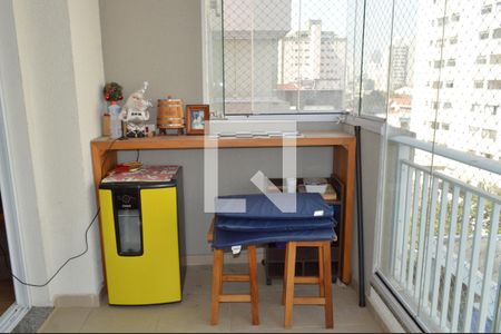 Apartamento à venda com 68m², 1 quarto e 2 vagasVaranda