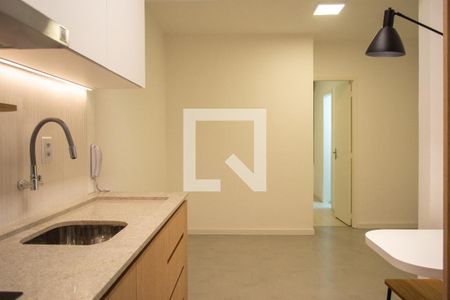 Cozinha de apartamento à venda com 1 quarto, 32m² em Cidade Baixa, Porto Alegre