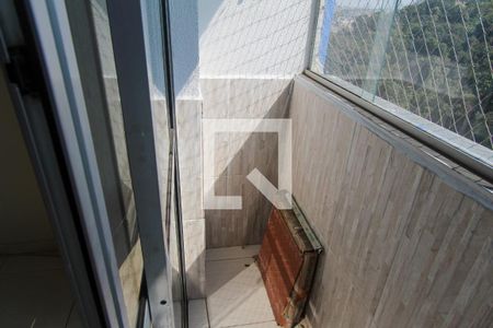 Sacada de apartamento para alugar com 3 quartos, 60m² em Jardim Santa Terezinha (zona Leste), São Paulo