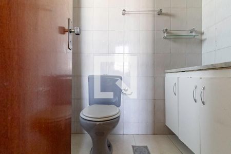 Apartamento para alugar com 85m², 3 quartos e 2 vagas Apartamento para alugar com 85m², 3 quartos e 2 vagasBanheiro da suíte