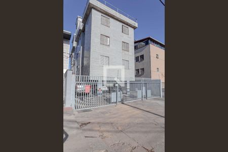 Apartamento para alugar com 85m², 3 quartos e 2 vagas Apartamento para alugar com 85m², 3 quartos e 2 vagasFachada