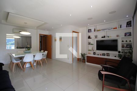 Apartamento à venda com 112m², 3 quartos e 2 vagasSala
