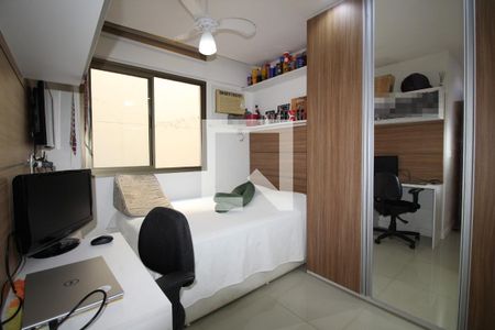 Apartamento à venda com 112m², 3 quartos e 2 vagas Apartamento à venda com 112m², 3 quartos e 2 vagasQuarto 2 - Suíte
