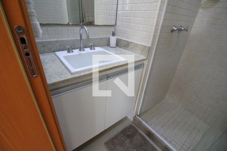 Apartamento à venda com 112m², 3 quartos e 2 vagasQuarto 3 - Banheiro da Suíte