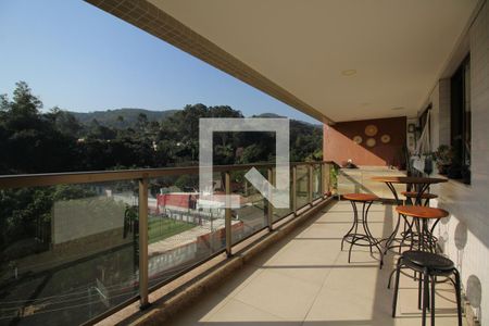 Apartamento à venda com 112m², 3 quartos e 2 vagasSala - Varanda