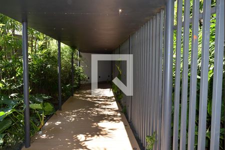 Studio à venda com 28m², 1 quarto e sem vagaCorredor entrada estúdios