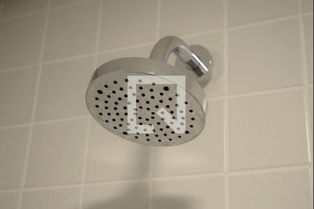 Banheiro de kitnet/studio à venda com 1 quarto, 28m² em Jardim das Bandeiras, São Paulo