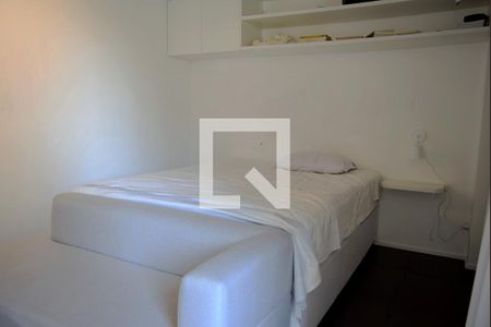 Studio de kitnet/studio à venda com 1 quarto, 28m² em Jardim das Bandeiras, São Paulo