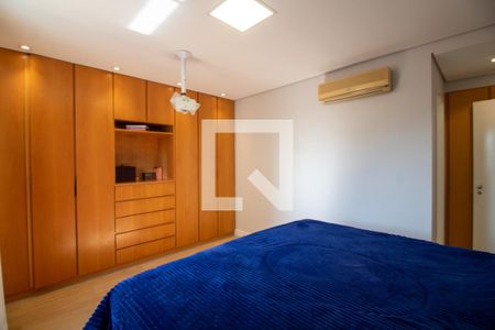 Apartamento à venda com 160m², 4 quartos e 2 vagas Apartamento à venda com 160m², 4 quartos e 2 vagasQuarto 4 - Suíte