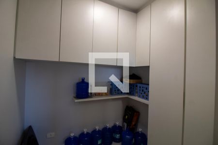 Apartamento à venda com 160m², 4 quartos e 2 vagas Apartamento à venda com 160m², 4 quartos e 2 vagasQuarto de Serviço - Dispensa