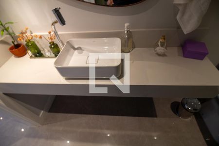 Apartamento à venda com 160m², 4 quartos e 2 vagas Apartamento à venda com 160m², 4 quartos e 2 vagasLavabo