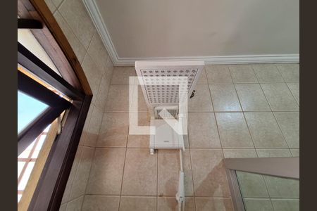 Casa à venda com 170m², 3 quartos e 2 vagasBanheiro 2