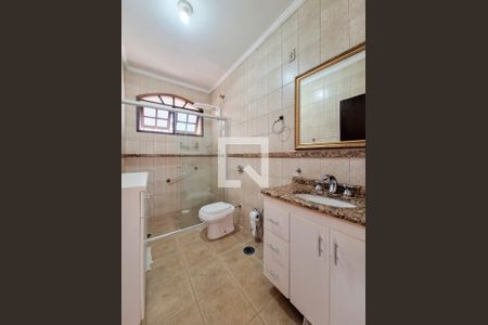 Casa à venda com 170m², 3 quartos e 2 vagasBanheiro 2