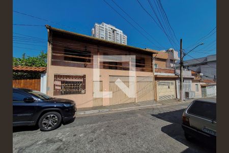 Casa à venda com 170m², 3 quartos e 2 vagasFachada