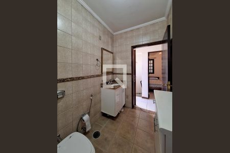 Casa à venda com 170m², 3 quartos e 2 vagasBanheiro 2