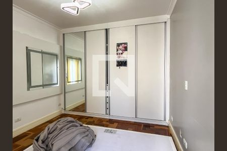 Casa à venda com 350m², 3 quartos e 5 vagasSuíte 2