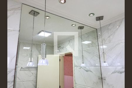 Casa à venda com 350m², 3 quartos e 5 vagasBanheiro da Suíte 3