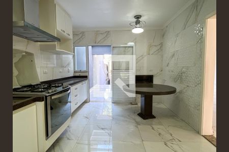 Casa à venda com 350m², 3 quartos e 5 vagasCozinha
