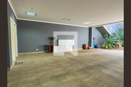 Casa à venda com 350m², 3 quartos e 5 vagasGaragem