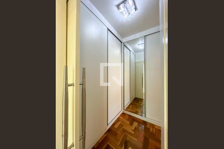 Casa à venda com 350m², 3 quartos e 5 vagasCloset da Suíte 3