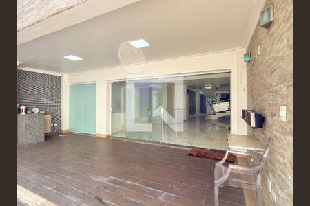 Casa à venda com 350m², 3 quartos e 5 vagasÁrea gourmet