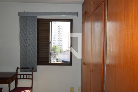 Apartamento à venda com 75m², 3 quartos e 2 vagasQuarto 2