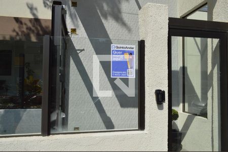 Apartamento à venda com 75m², 3 quartos e 2 vagasFachada + Plaquinha